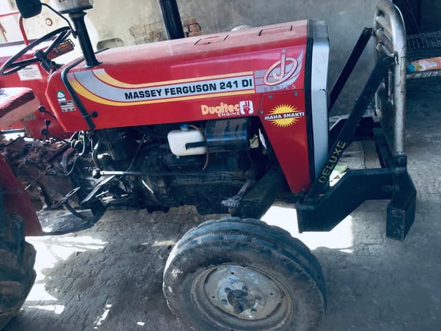 Massey ferguson 241 DI Maha Shakti (4)