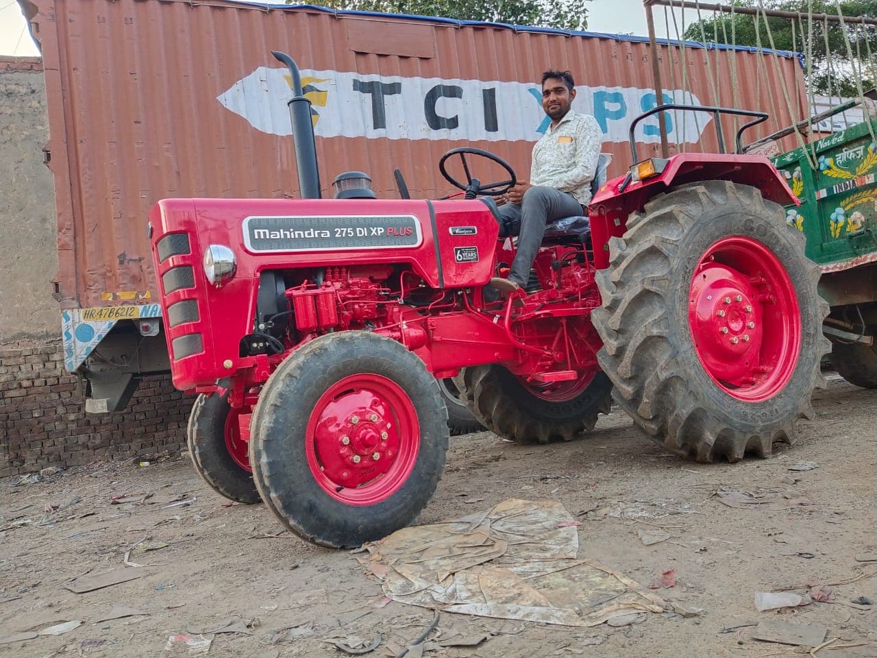 Mahindra 275 DI XP Plus (2)