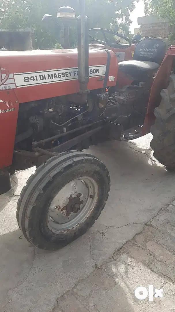 Massey ferguson 241 DI Maha Shakti (2)