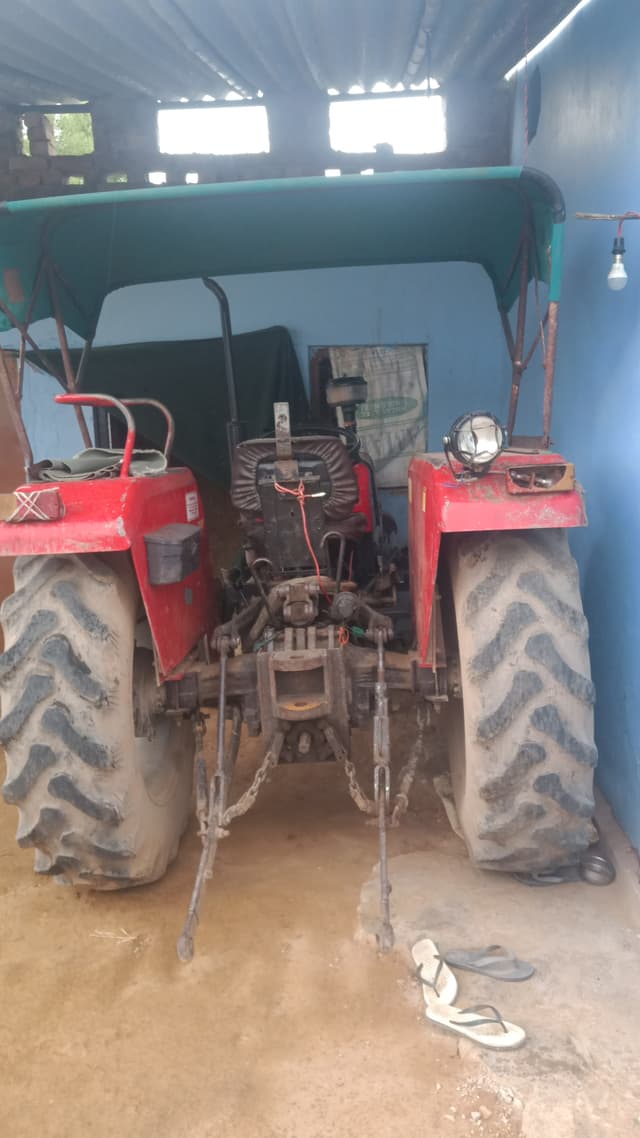 Massey ferguson 241 DI Maha Shakti (3)