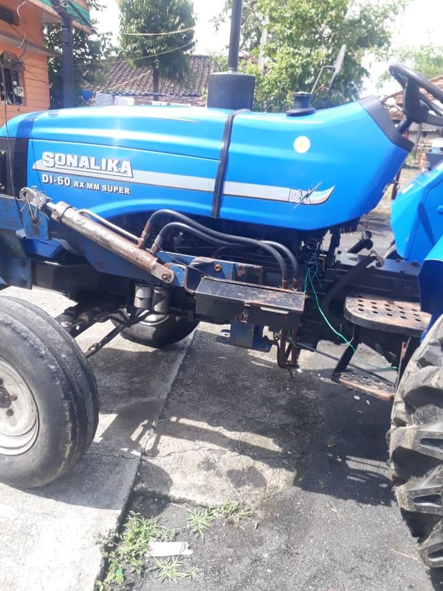 Sonalika DI 60 MM Super (2)