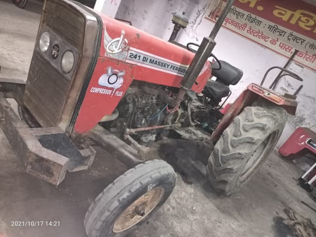 Massey ferguson 241 DI Maha Shakti (2)