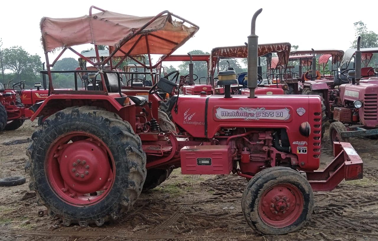 Mahindra 275 TU (2)