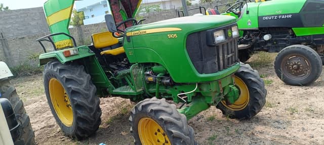 John deere 5105 4WD (2) John deere 5105 4WD (2)