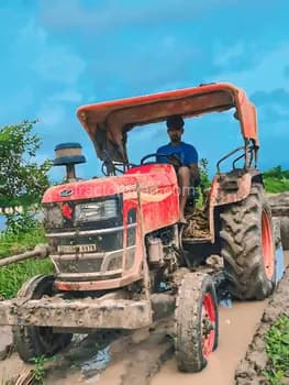 Mahindra 575 DI image 1 Mahindra 575 DI image 1