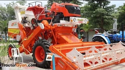 Kubota MU5501 Tractor with Combine Harvester at Agri Intex Codissia, India Video | Tractor Gyan Kubota MU5501 Tractor with Combine Harvester at Agri Intex Codissia, India Video | Tractor Gyan