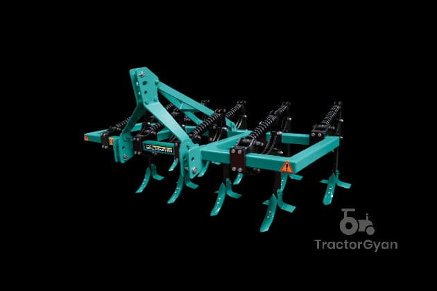 Soil Master Spring Loaded Chisel Plough (1) Soil Master Spring Loaded Chisel Plough (1)