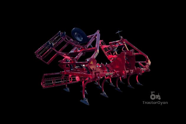 Soil Master Foldable Type Spring Loaded Cultivator Soil Master Foldable Type Spring Loaded Cultivator tractor