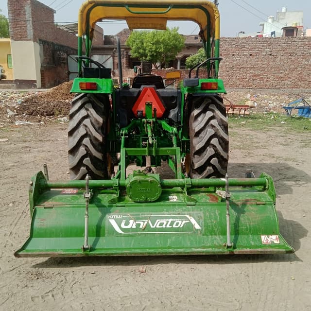John deere 5305 (Trem IV) (55HP) (2) John deere 5305 (Trem IV) (55HP) (2)