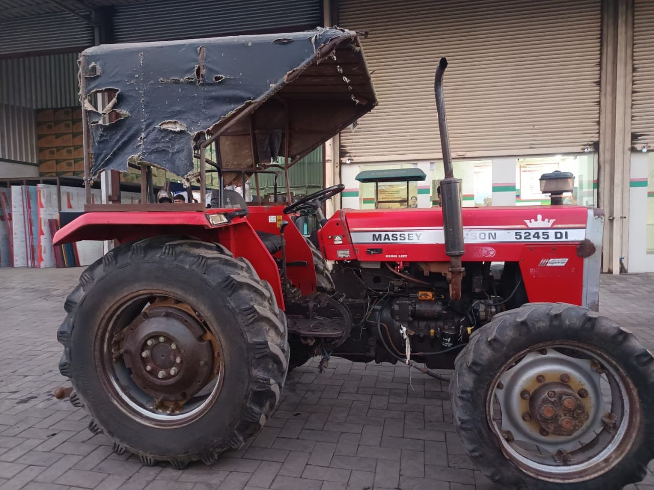 Massey ferguson 5245 DI 4WD (50HP) (4) Massey ferguson 5245 DI 4WD (50HP) (4)