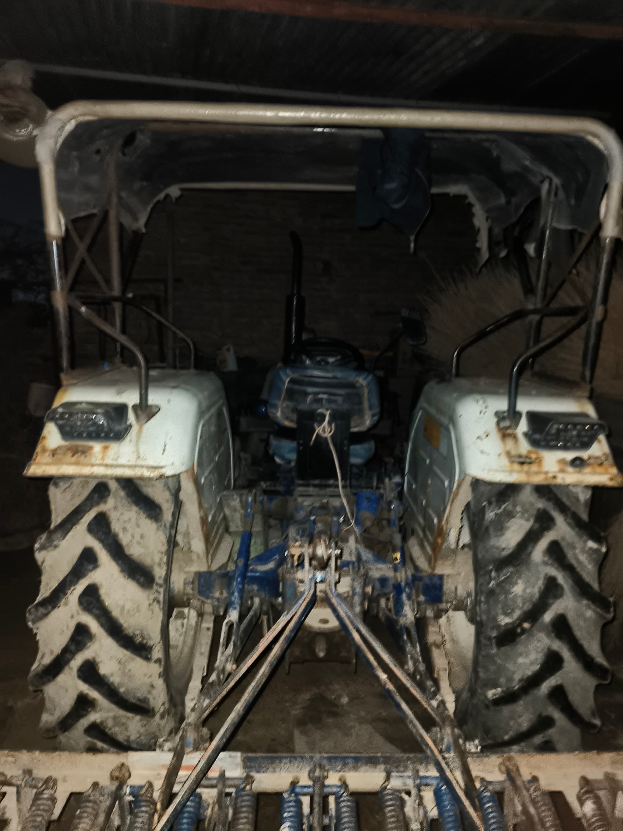 Farmtrac 60 Supermaxx (50HP) (2) Farmtrac 60 Supermaxx (50HP) (2)