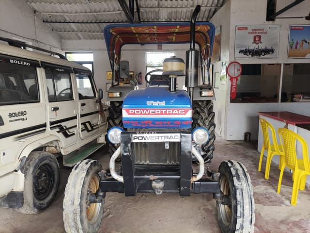 Powertrac 434 DS Plus (37 HP CatHP) (1) Powertrac 434 DS Plus (37 HP CatHP) (1)