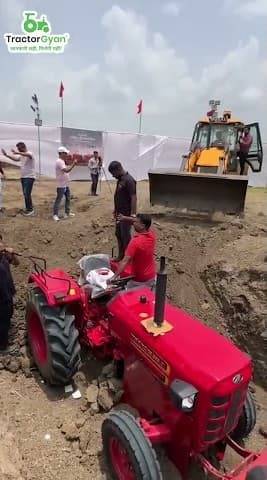 Mahindra 585 DI Tractor Finally Buried Underground! Video - Tractor Gyan