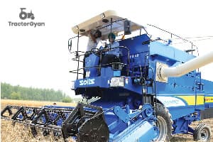 Solis Self Propelled Combine Harvester (1) Solis Self Propelled Combine Harvester (1)