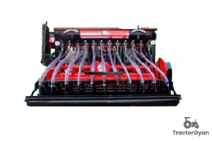 Gomselmash Super Seeder image 1 Gomselmash Super Seeder image 1